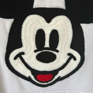 Disney Mickey Mouse Crochet Mickey face Black and White Sweatshirt Hoodie XL DS